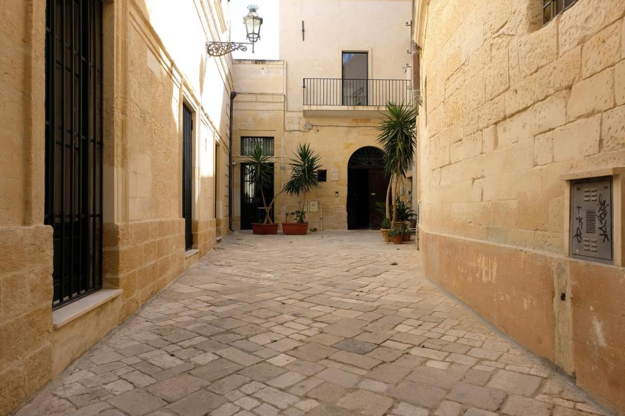 Memoir Appartamento Lecce Bagian luar foto